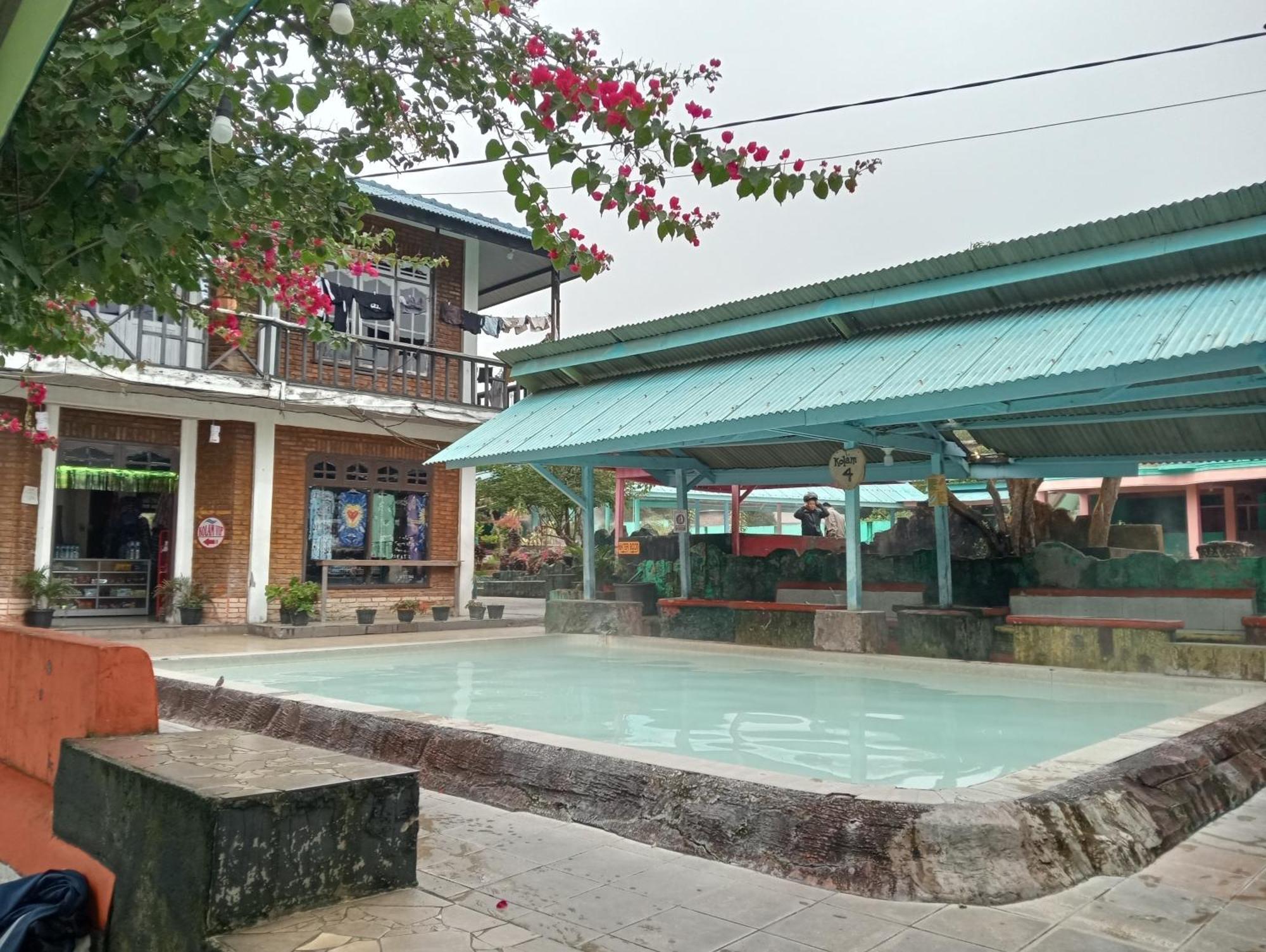 Vulkaan Homestay Berastagi Dış mekan fotoğraf