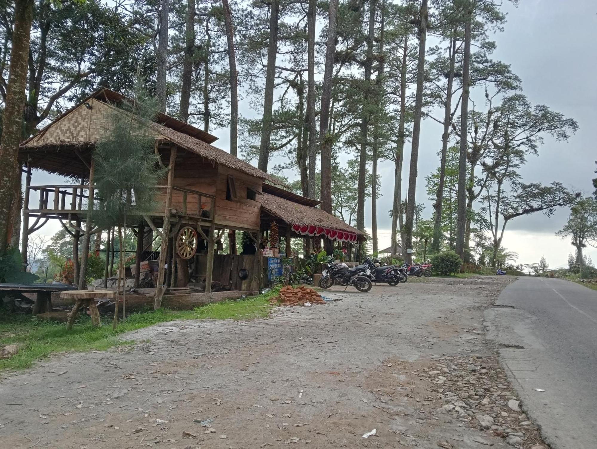 Vulkaan Homestay Berastagi Dış mekan fotoğraf