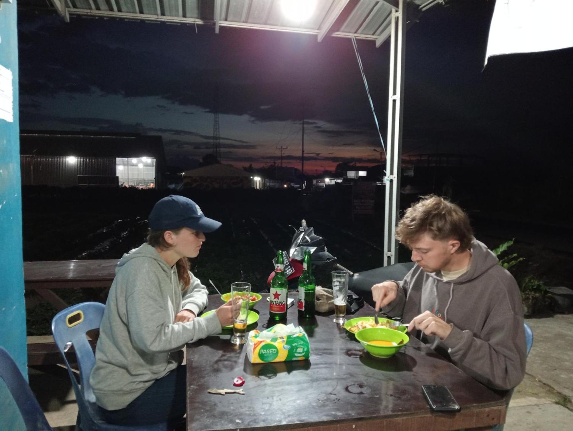 Vulkaan Homestay Berastagi Dış mekan fotoğraf