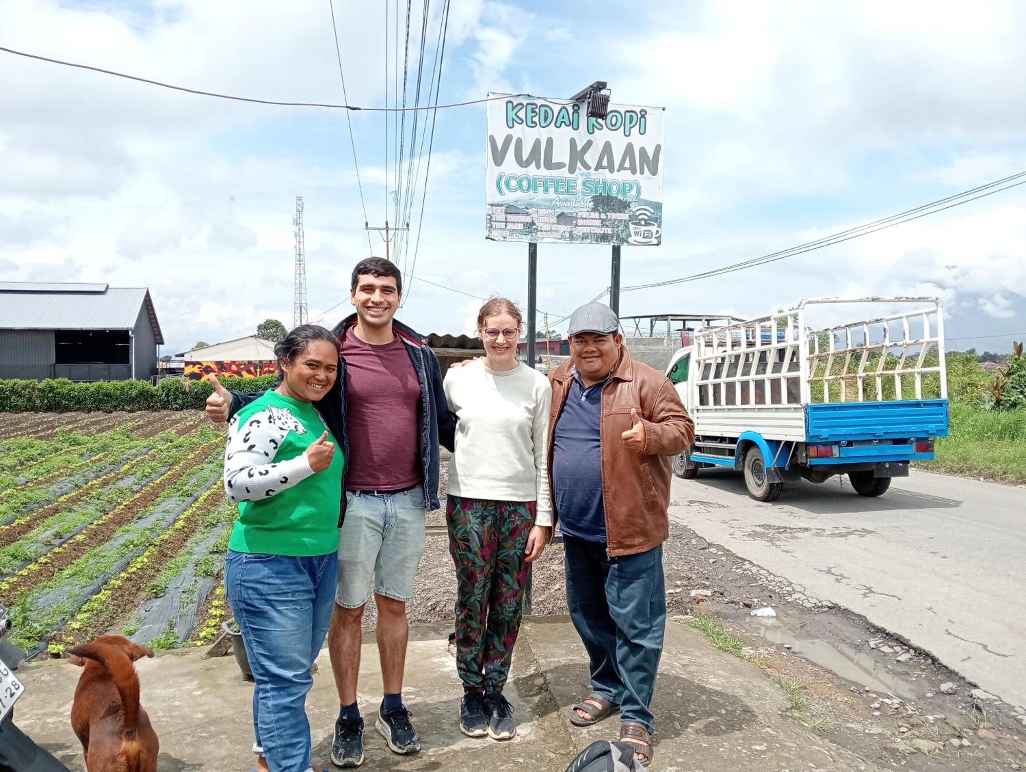 Vulkaan Homestay Berastagi Dış mekan fotoğraf